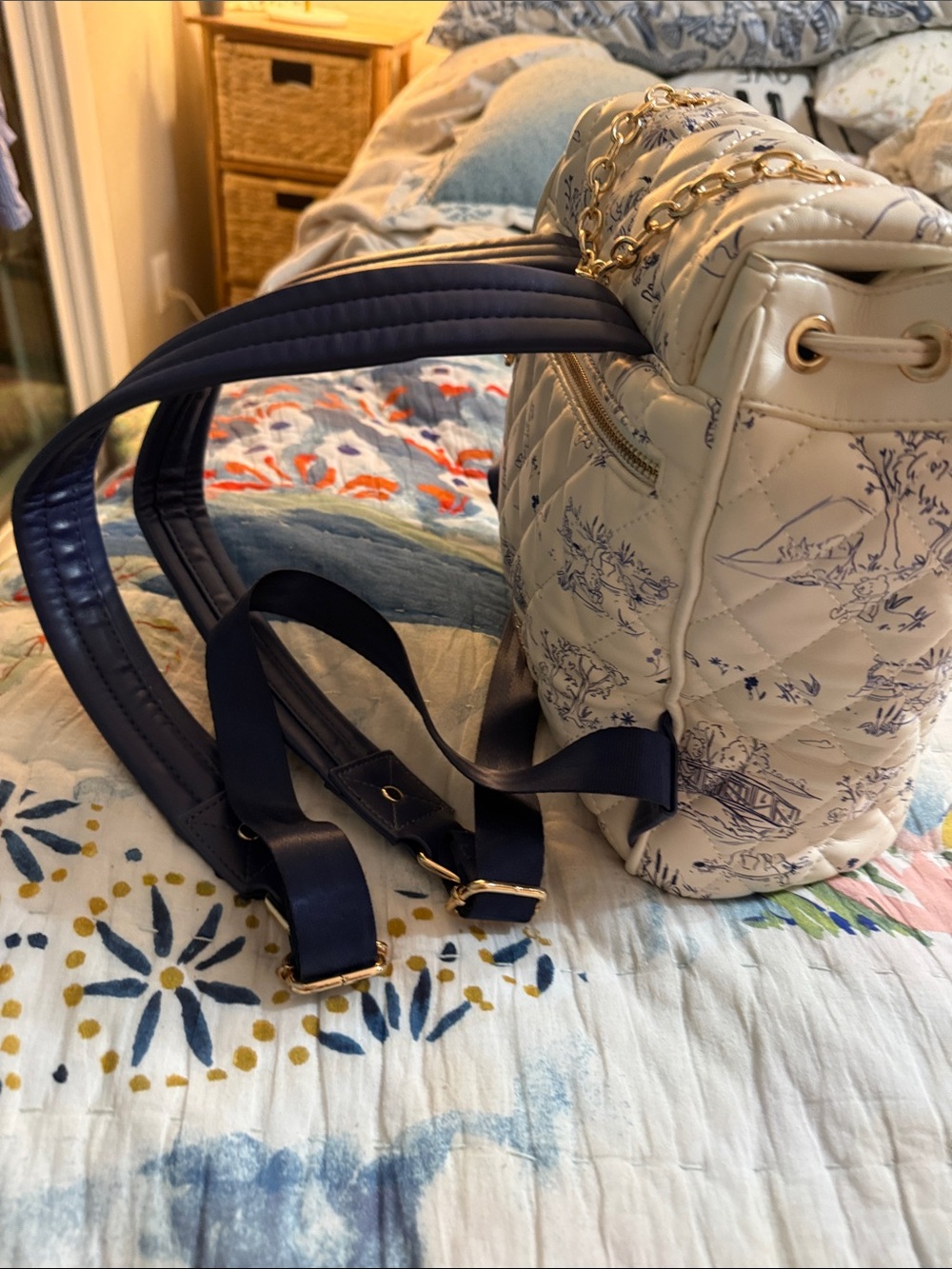 Disney Winnie the Pooh Toile Quilted Drawstring Backpack - Picture 6 of 9